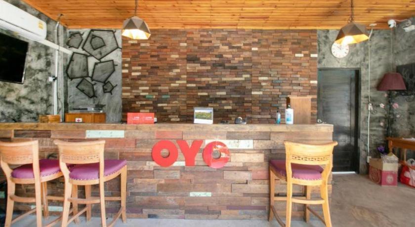 Oyo 75374 Baan Rak Mai Hotel Канчанабури Екстериор снимка